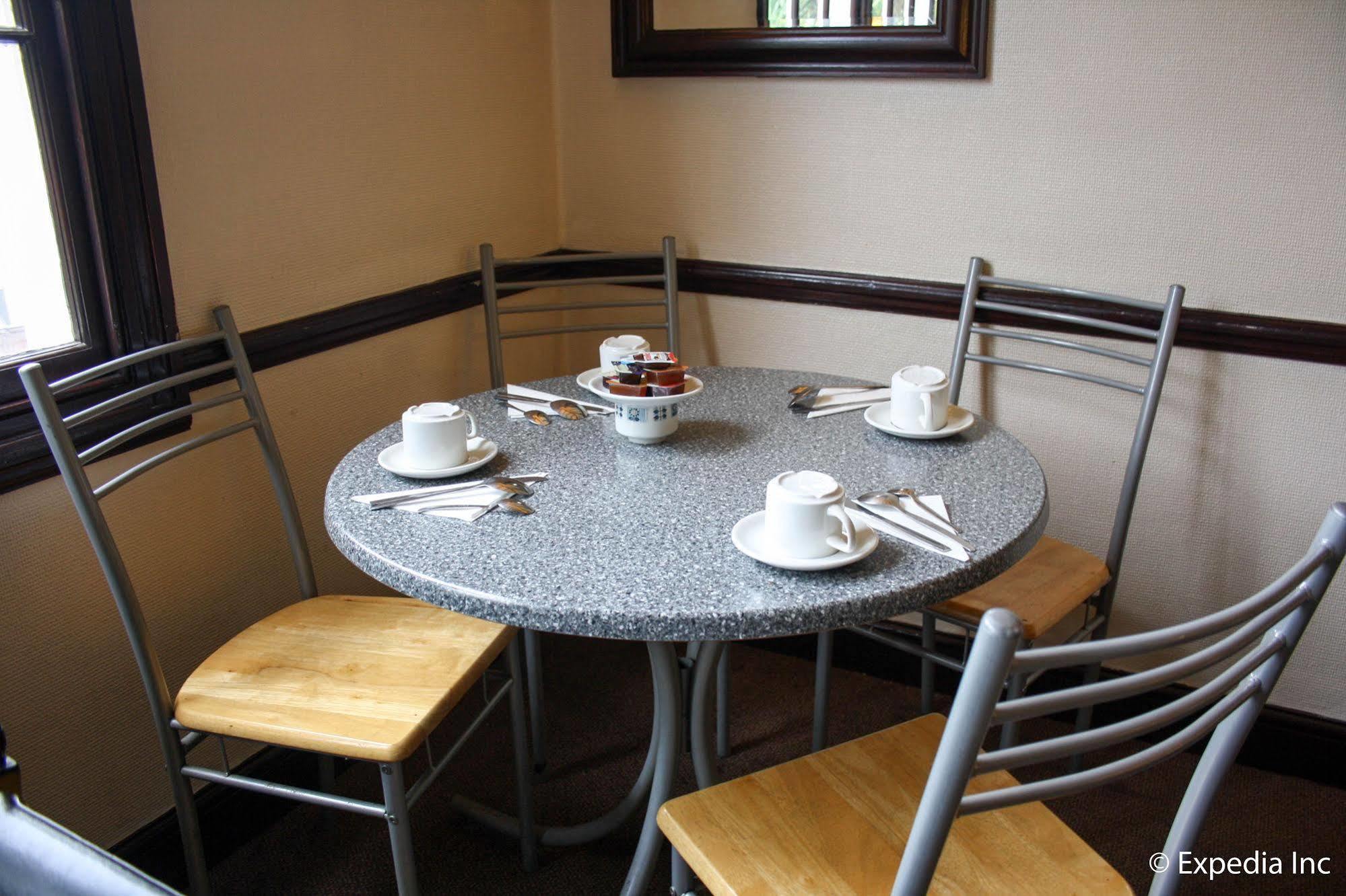 Swinton Hotel Лондон Екстериор снимка